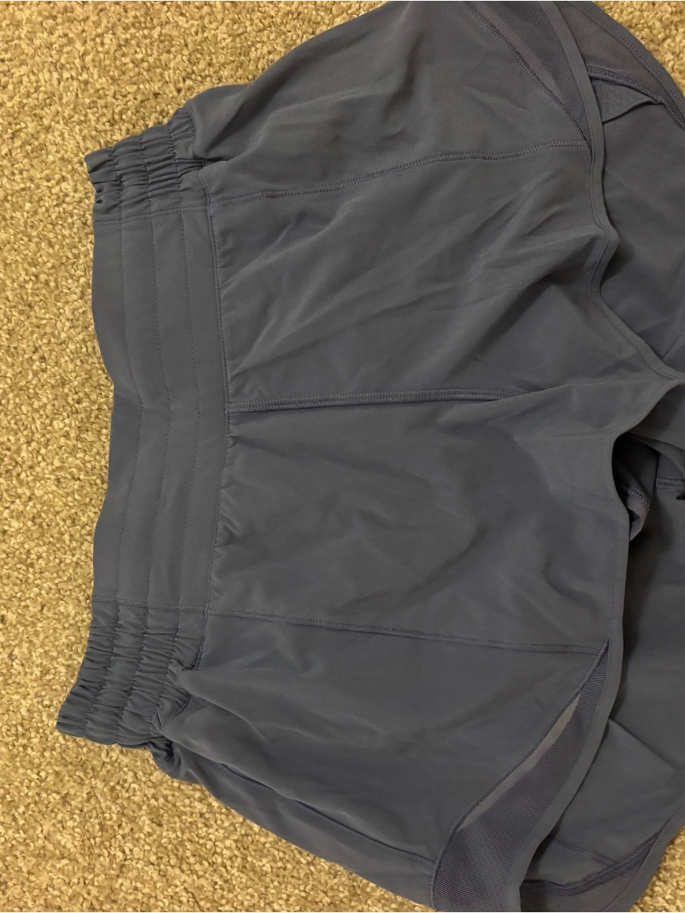 Lululemon grey/blue hotty hot shorts size 6